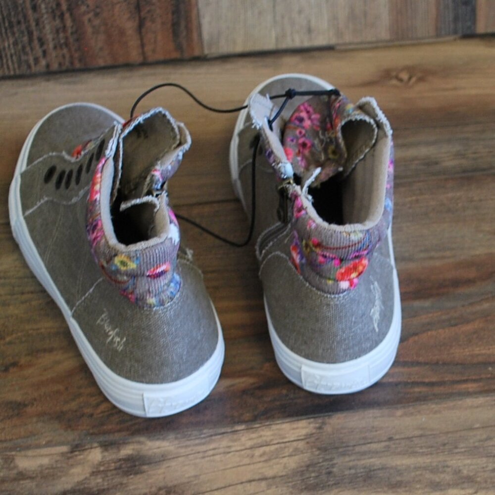 BlowfishTan Brown High-Top Sneakers with Floral Trim - Picture 4 of 5